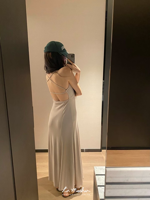 細肩美背長洋裝(罩杯不可拆)(闆娘清單)